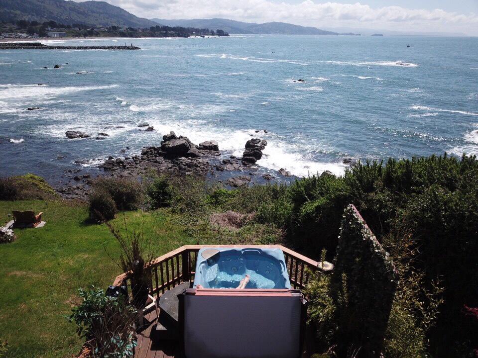 Mermaid'S Muse Bed And Breakfast Brookings Exterior photo